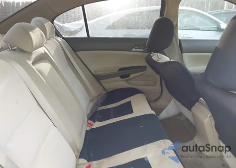 2010 Honda Accord 2.4 Lx z USA, uszkodzony, nr VIN 1HGCP2F3XAA164178